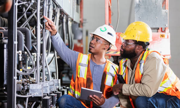 Best Electrical Installation Contractor  in Kaaawa, HI
